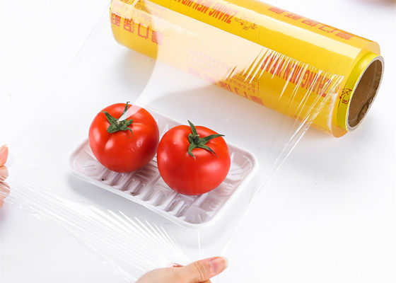 le PVC de nourriture fraîche de 45cm 50cm s'accrochent film biodégradable en plastique d'enveloppe pour l'emballage alimentaire