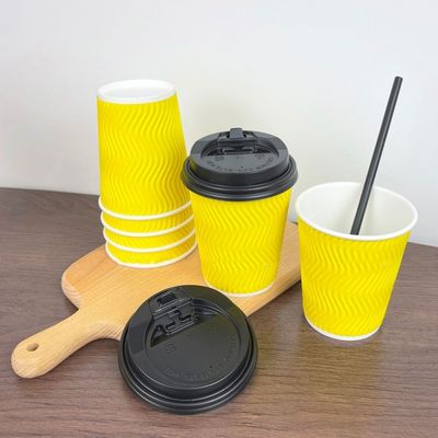 les tasses de papier jetables de 4oz 120ml 8oz 250ml jaunissent des tasses de café avec le mur d'ondulation de couvercle
